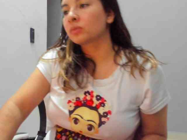 LaraCat1 webcam