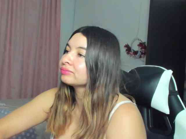 LaraCat1 webcam