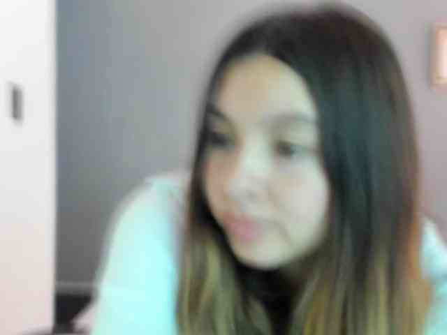 LaraCat1 webcam