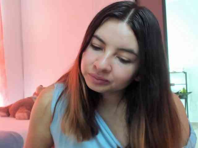 LaraCat1 webcam