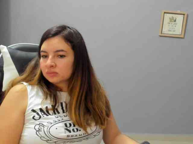 LaraCat1 webcam