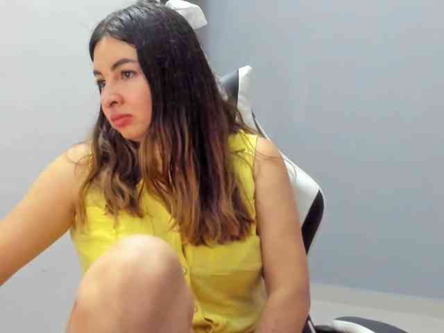 LaraCat1 Live Webcam on BongaCams