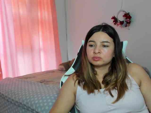 LaraCat1 webcam