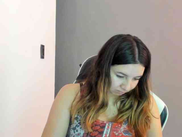 LaraCat1 webcam