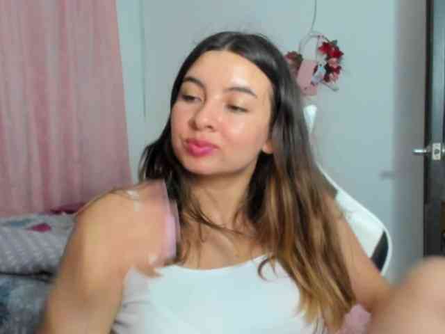 LaraCat1 webcam