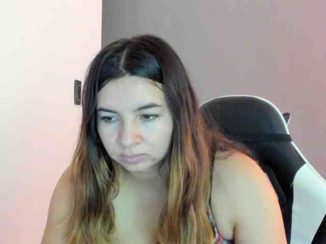 LaraCat1 webcam
