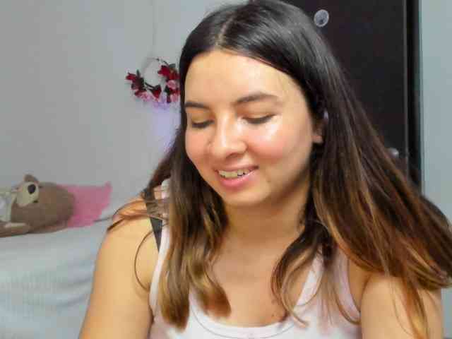 LaraCat1 webcam