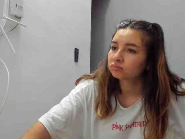 LaraCat1 webcam