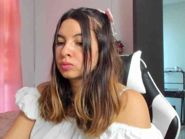LaraCat1 webcam