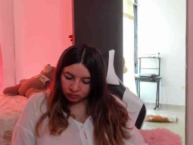 LaraCat1 webcam