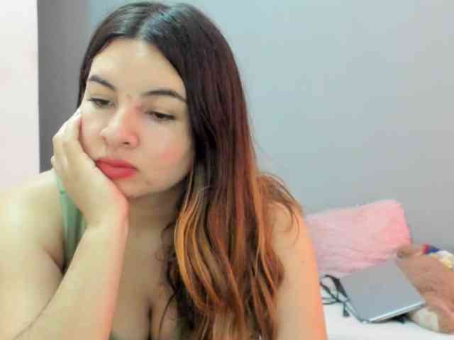 LaraCat1 webcam