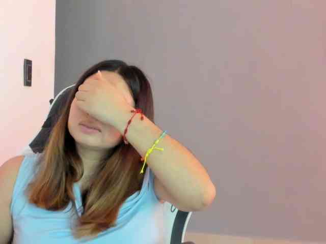 LaraCat1 webcam