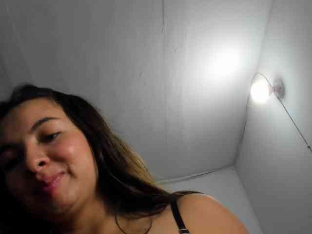 LaraCat1 webcam