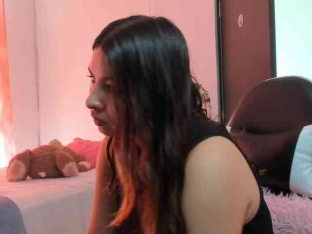 LaraCat1 webcam