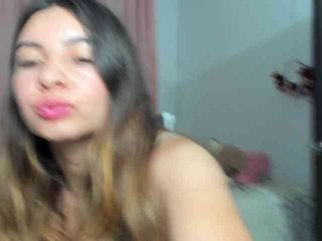 LaraCat1 webcam