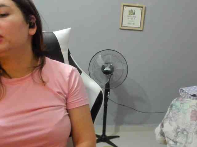 LaraCat1 webcam