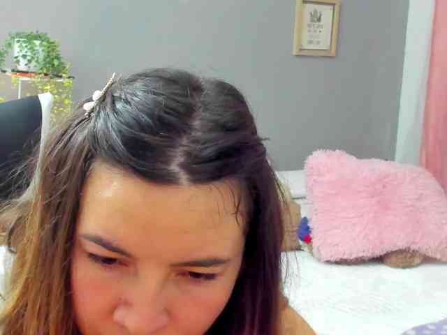 LaraCat1 webcam