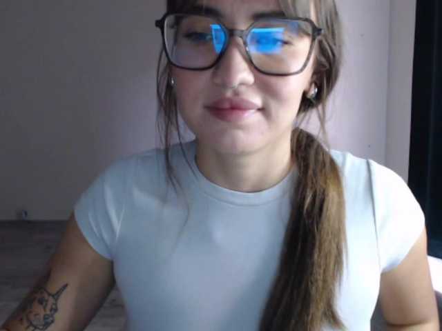 LexiOrgasm live cam on BongaCams