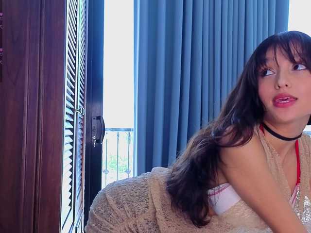 Linaage live cam on BongaCams