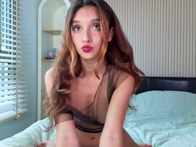 Linaage live cam on BongaCams