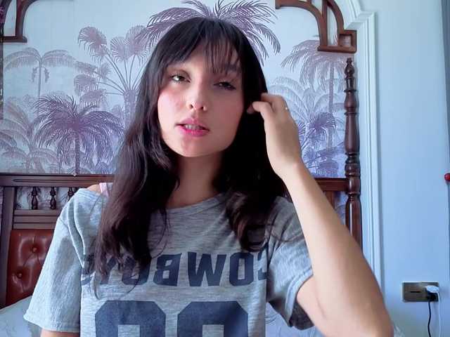 Linaage live cam on BongaCams