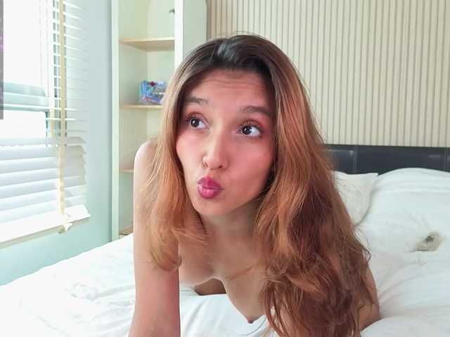 Linaage live cam on BongaCams