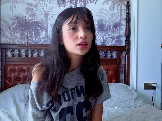 Linaage live cam on BongaCams