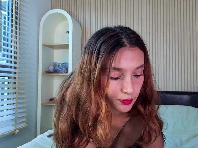 Linaage live cam on BongaCams