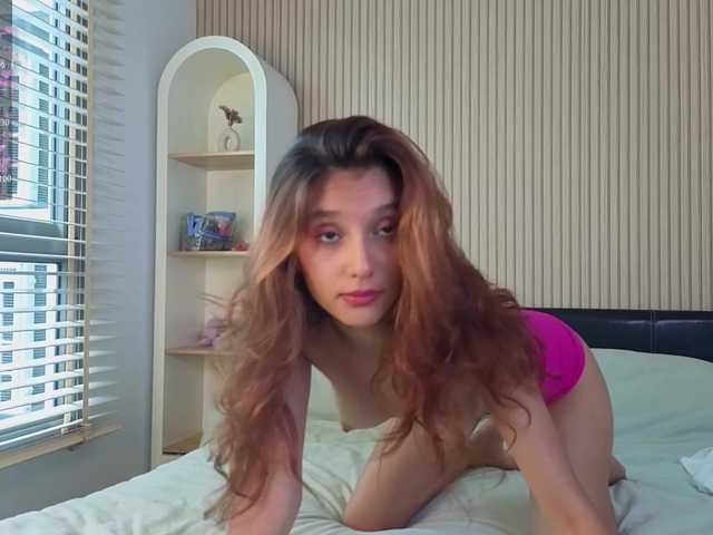 Linaage live cam on BongaCams