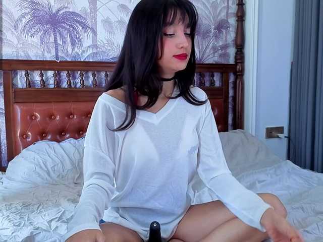 Linaage live cam on BongaCams