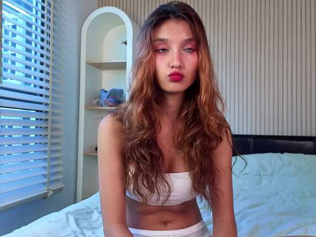 Linaage live cam on BongaCams