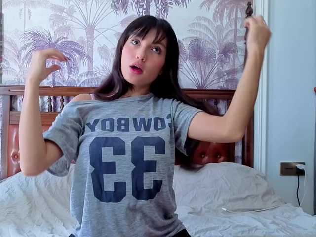 Linaage live cam on BongaCams