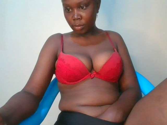 VarlKay live cam on BongaCams