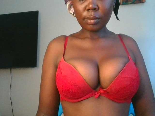 VarlKay's BongaCams show and profile