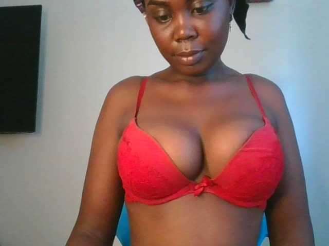 VarlKay's BongaCams show and profile