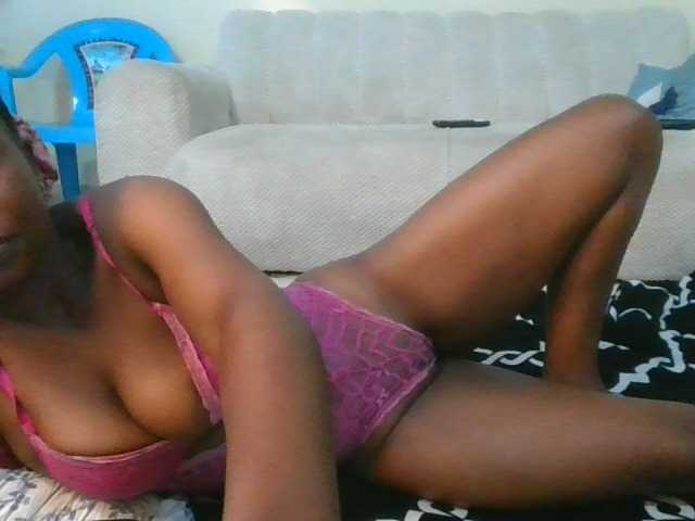 VarlKay live cam on BongaCams
