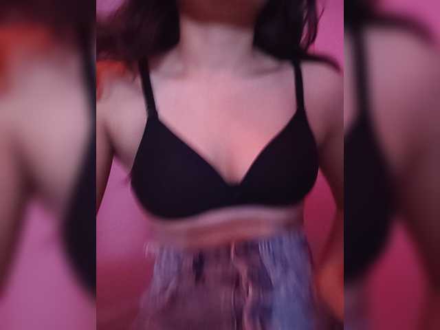 CamX1, en vivo ahora en BongaCams