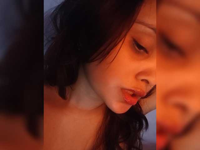CamX1 live cam on BongaCams