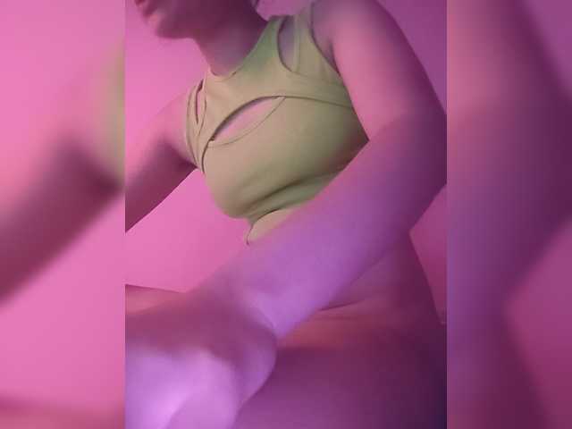 CamX1 live cam on BongaCams