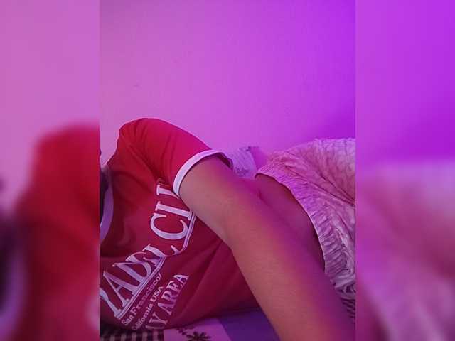 CamX1 live cam on BongaCams
