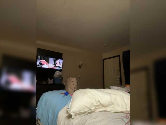 toxicnikki live cam on UnifiedCams