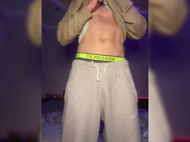 Alex20004