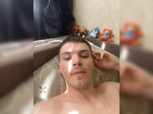 Alex20004