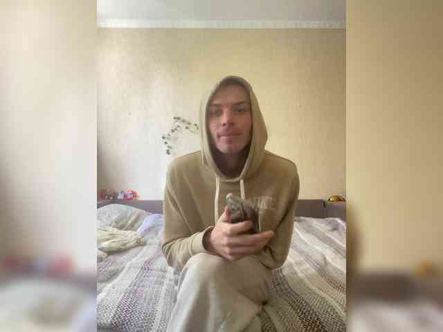 Alex20004
