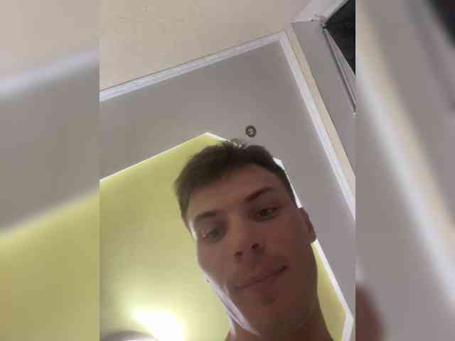 Alex20004
