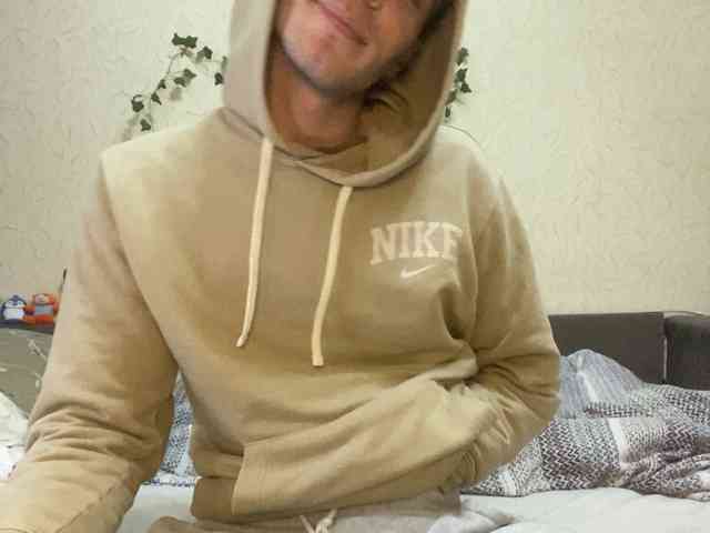 Alex20004