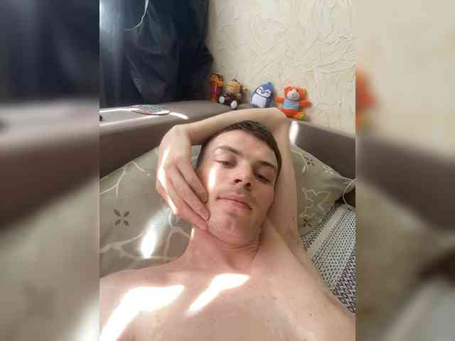 Alex20004
