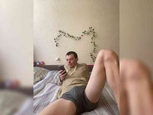 Alex20004