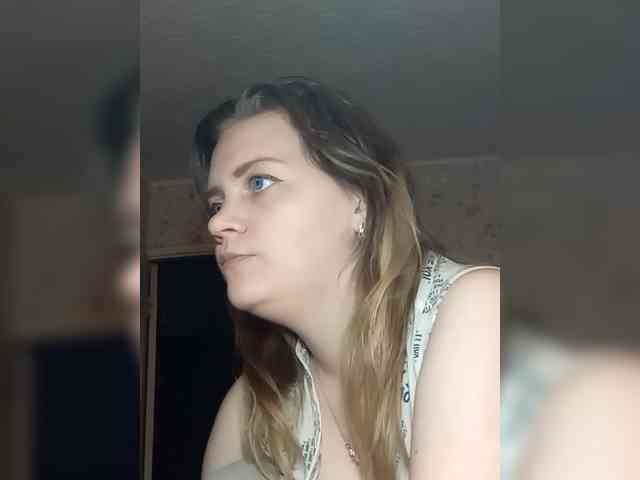 ScarletMoon-666 webcam