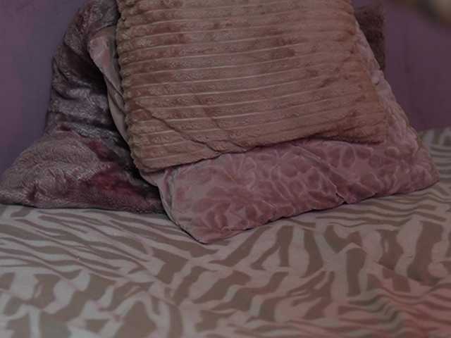 JoelleSoul's BongaCams show and profile